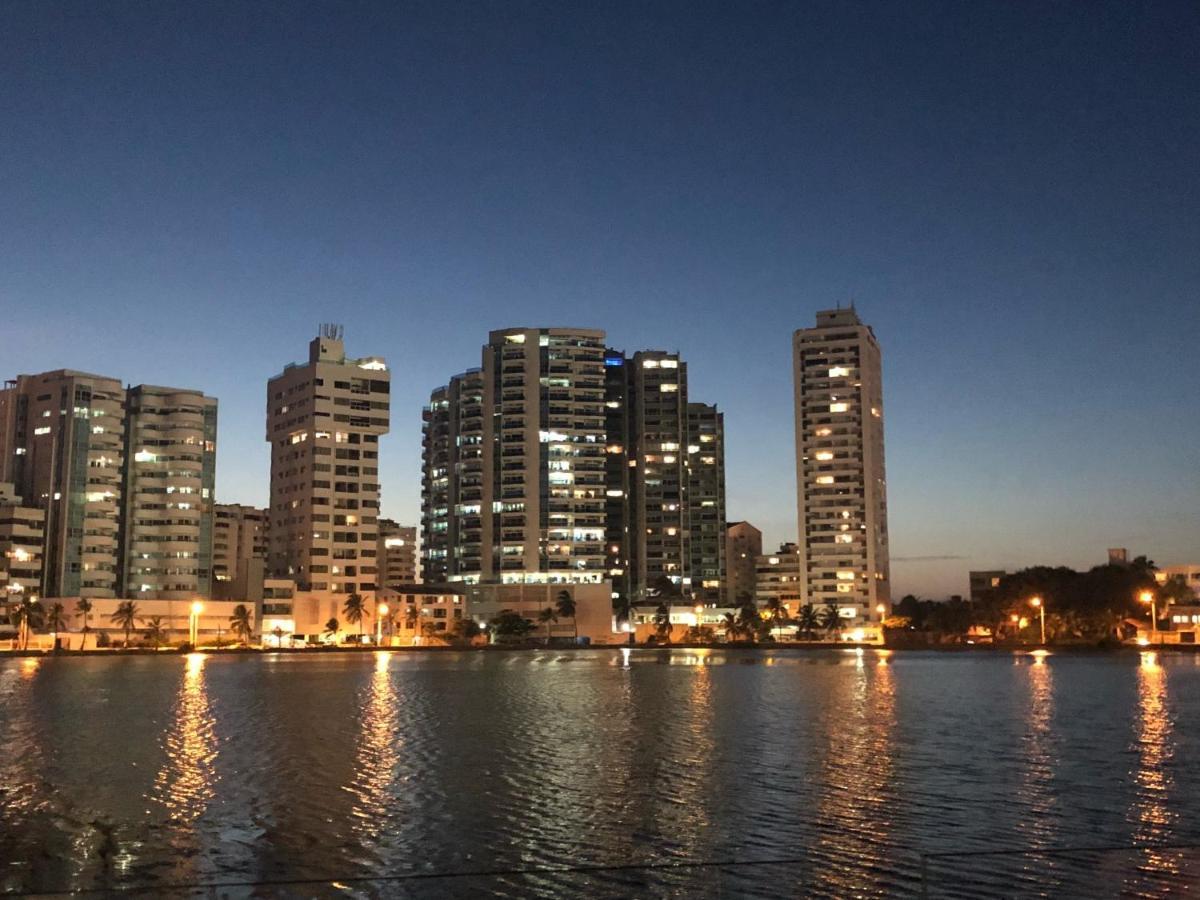 Apartamento De Lujo Con Vista Al Mar - Excelente Ubicacion Cartagena Екстер'єр фото