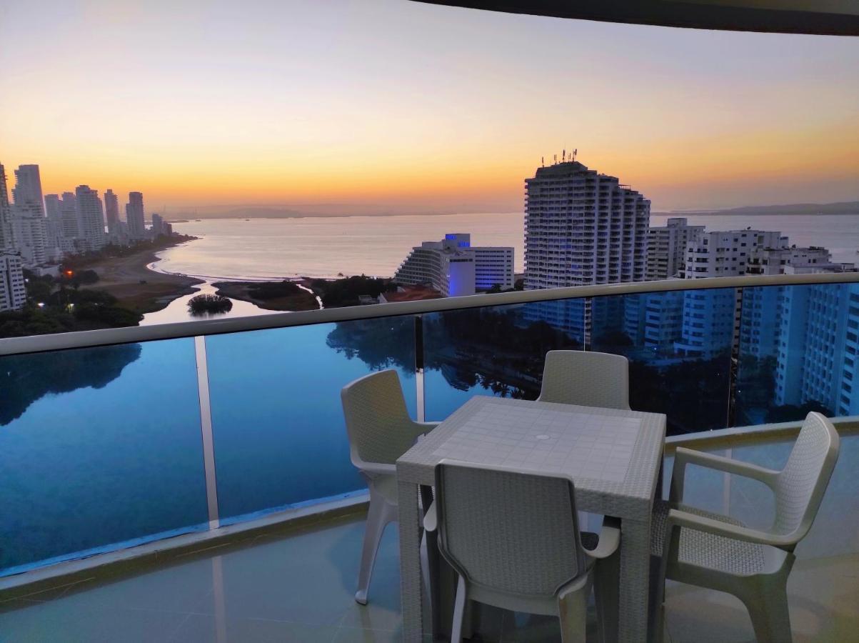 Apartamento De Lujo Con Vista Al Mar - Excelente Ubicacion Cartagena Екстер'єр фото